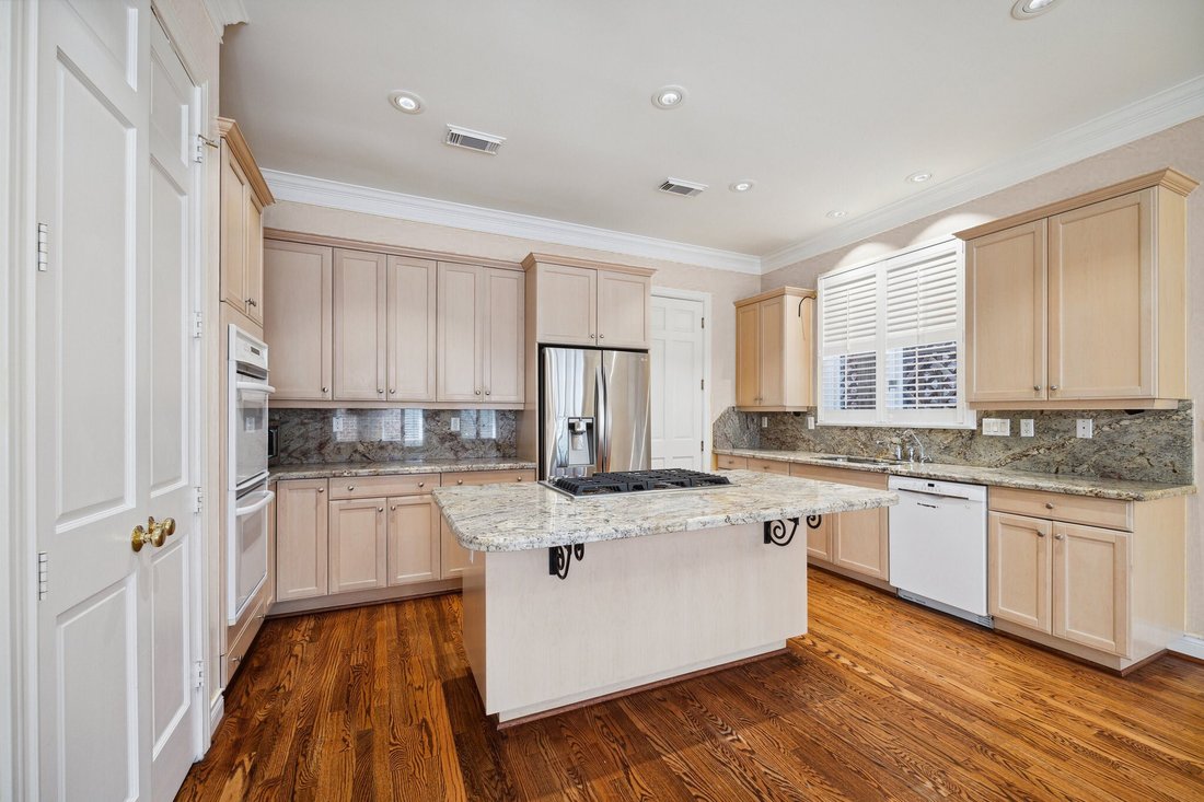 House in Houston, Texas, United States 5 - 16290616
