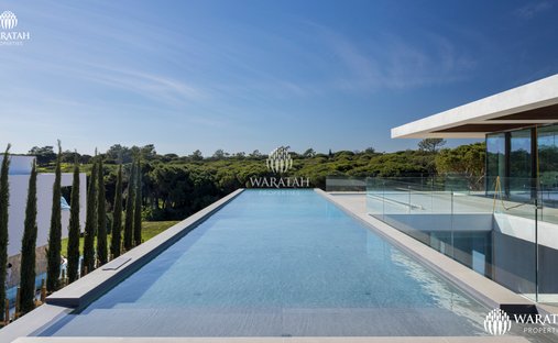Villa in Vale do Lobo, Almancil, Portugal 1