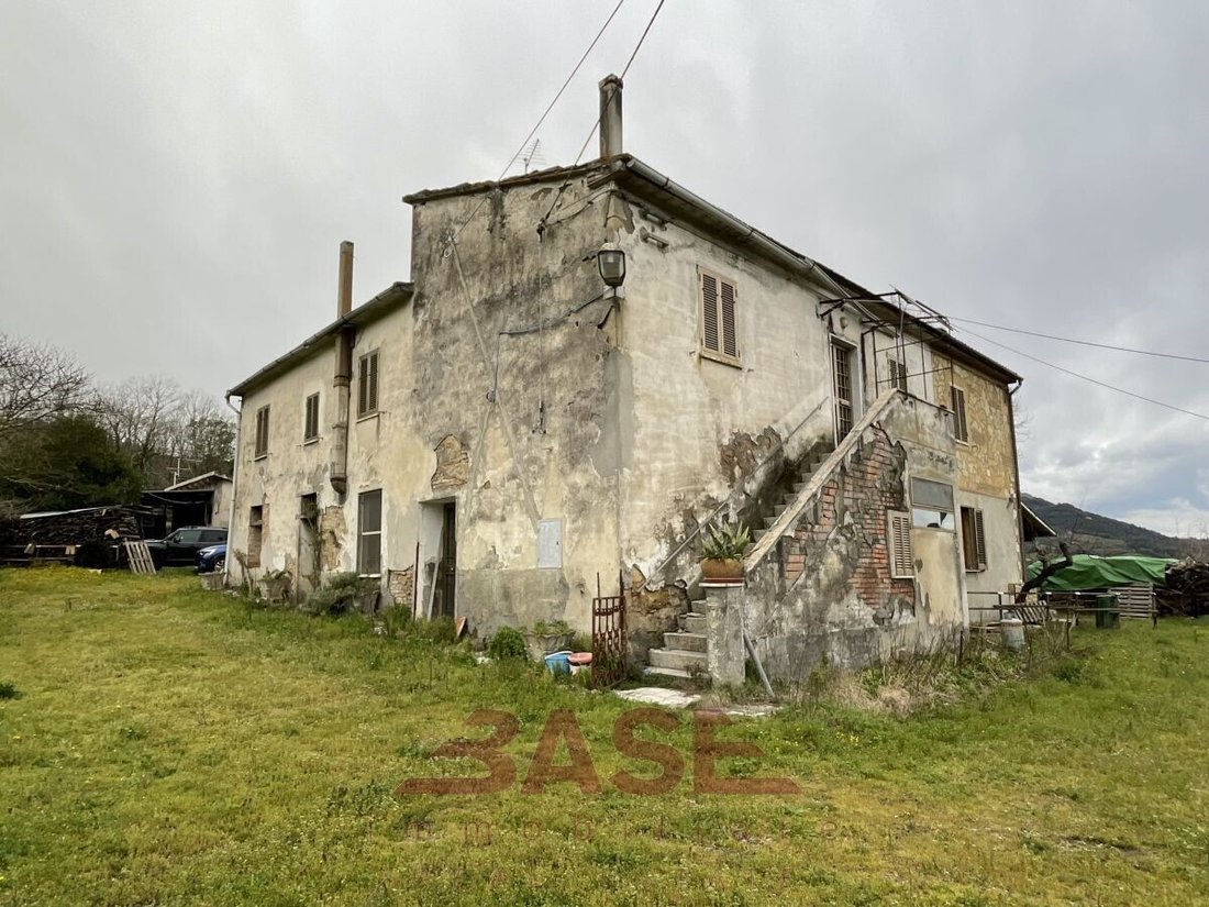Maisons de campagne à Monteverdi Marittimo, Toscane, Italie 1 - 17548587
