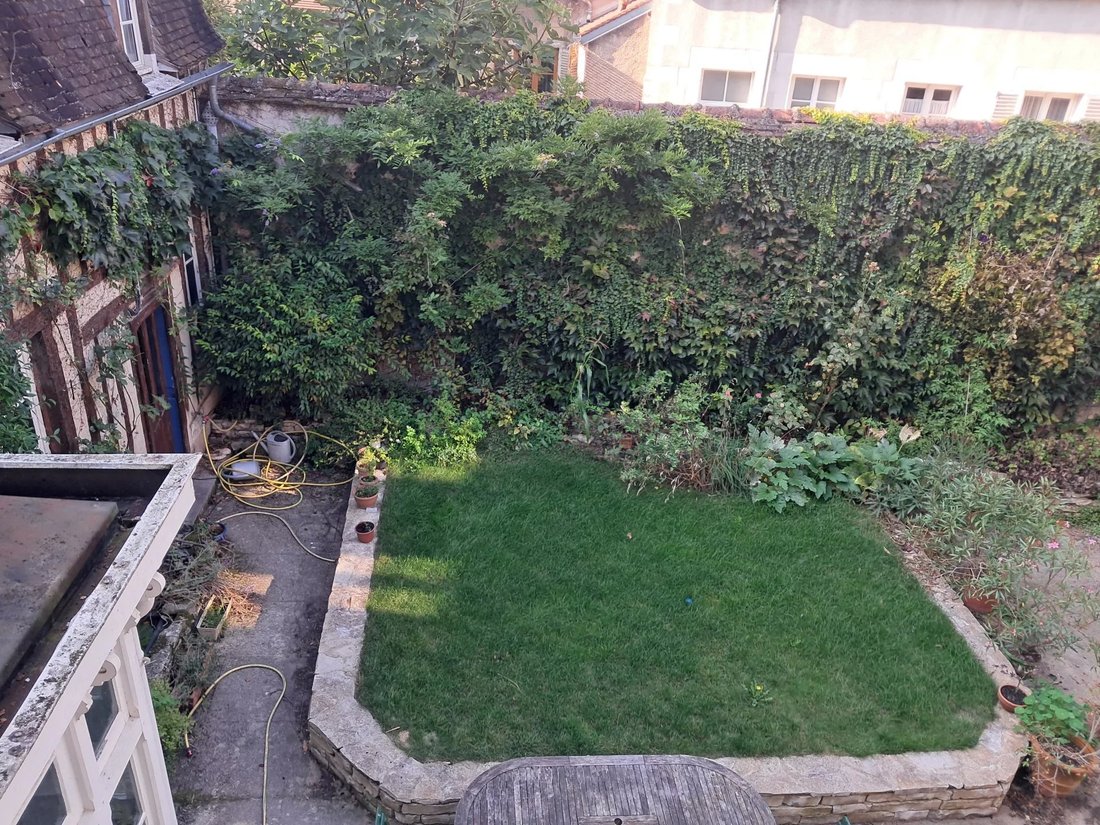 Townhouse in Auxerre, Bourgogne – Franche-Comté, France 2 - 17548301