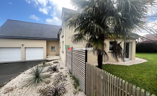 House in Noyal-sur-Vilaine, Brittany, France 1