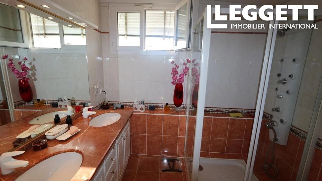Villa in Saint Roch, Nice, France 4 - 17551817