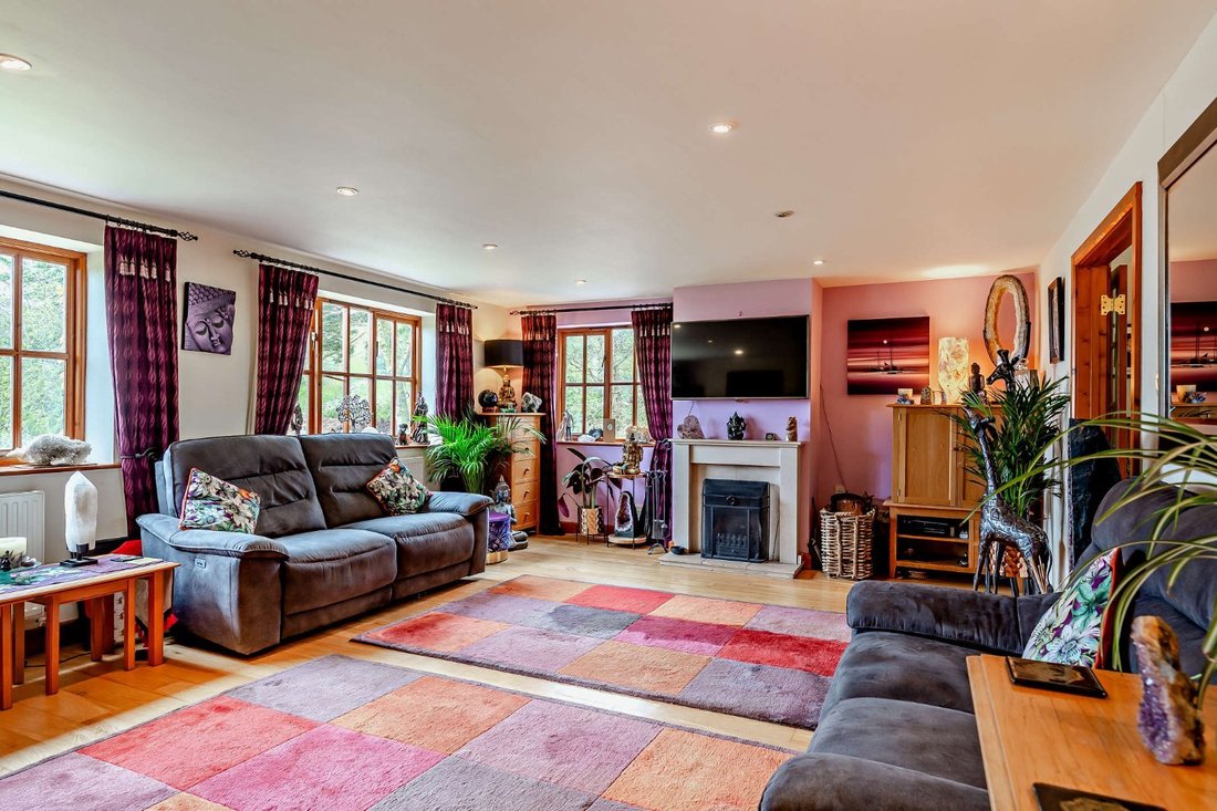 House in Thorverton, England 5 - 17549457