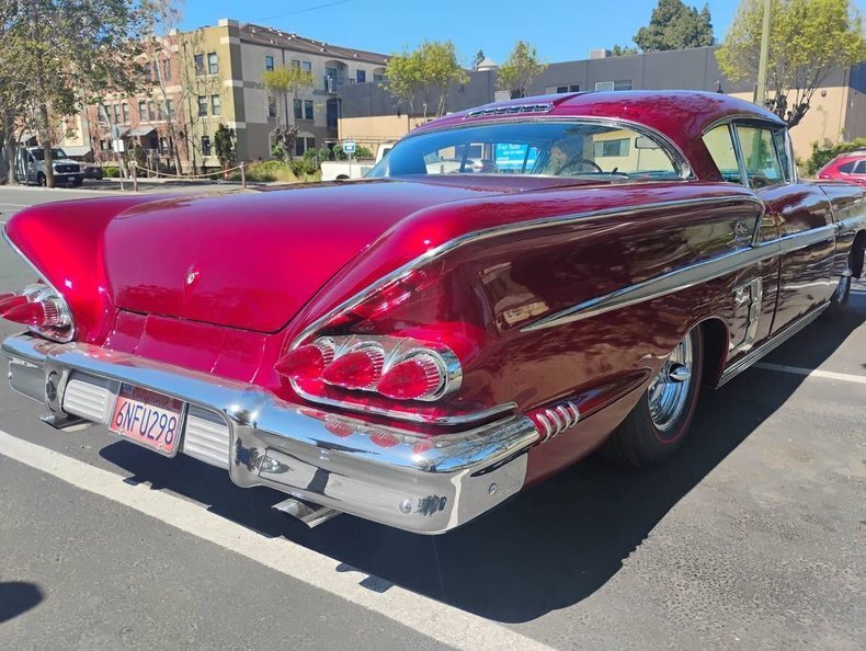 Coupe in Glendale, United States 5 - 17555085