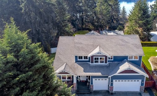 House in Fox Island, Washington, United States 1