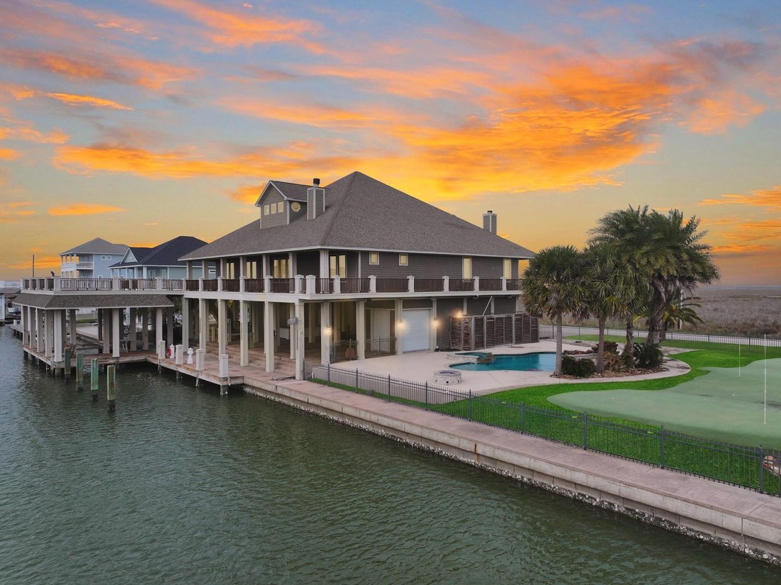House in Bolivar Peninsula, Texas, United States 1 - 17552182