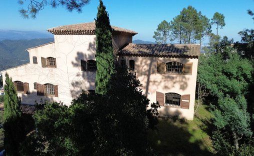 Villa in Les Termes, Mandelieu-la-Napoule, France 1