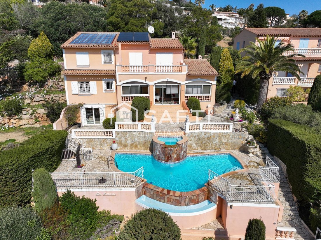 House in Ecarts, Roquebrune-sur-Argens, France 1 - 17551142