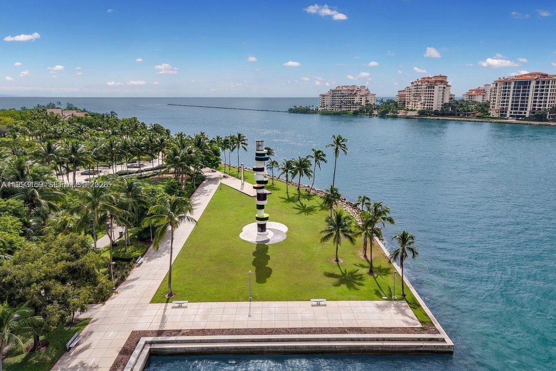 Condo in Miami Beach, Florida, United States 2 - 17549825