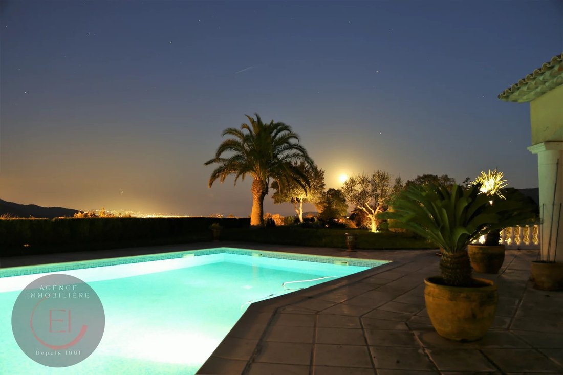 Estate in Les Adrets-de-l'Estérel, Provence-Alpes-Côte d'Azur, France 5 - 16480489