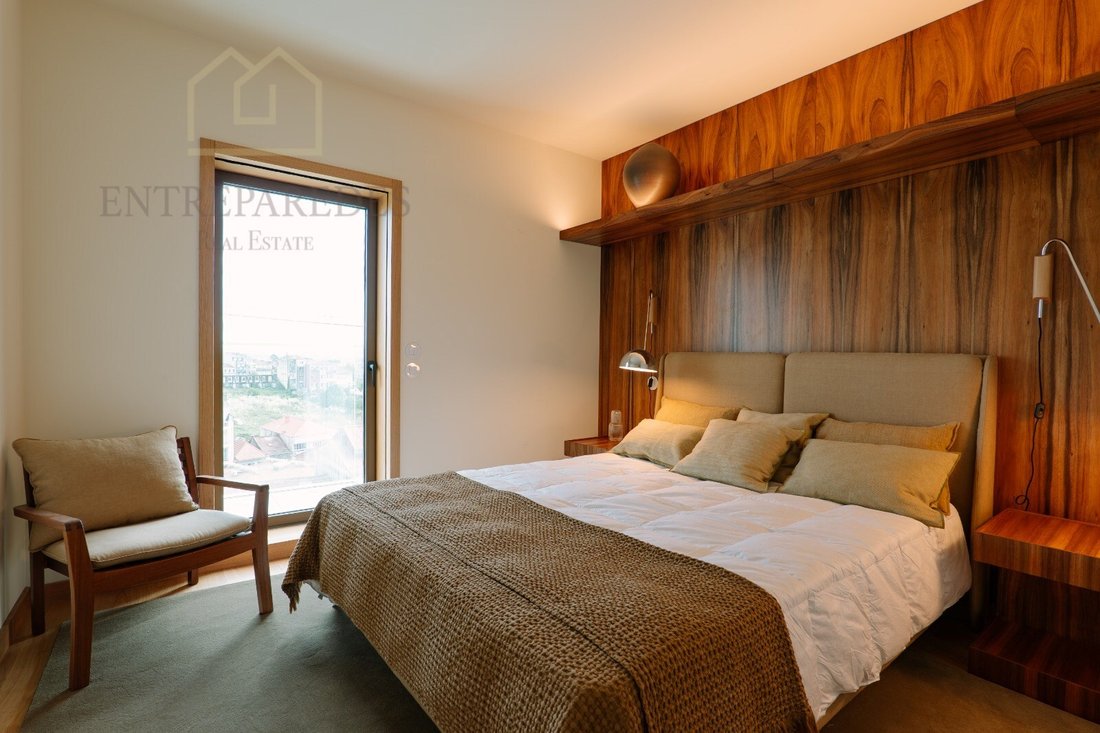 Apartment in Cedofeita, Santo Ildefonso, Se, Miragaia, Sao Nicolau e Vitoria, Porto District, Portugal 1 - 17550241