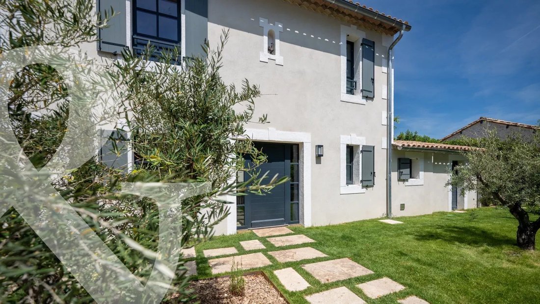 House in Eygalières, Provence-Alpes-Côte d'Azur, France 4 - 17550401