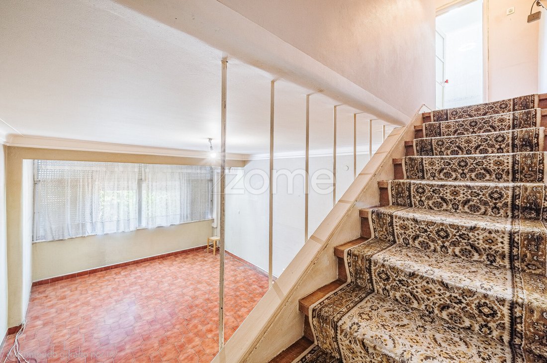Apartment in Alvalade, Lisbon, Portugal 5 - 17553422