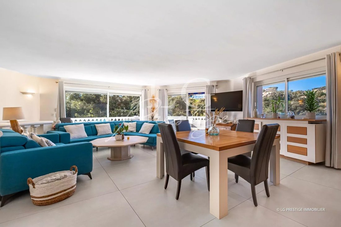 Villa in La Maure-Super Cannes, Vallauris, France 2 - 17550346
