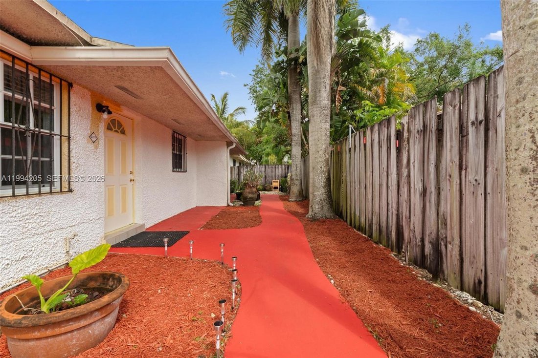 Apartment in Miami, Florida, United States 3 - 17552492