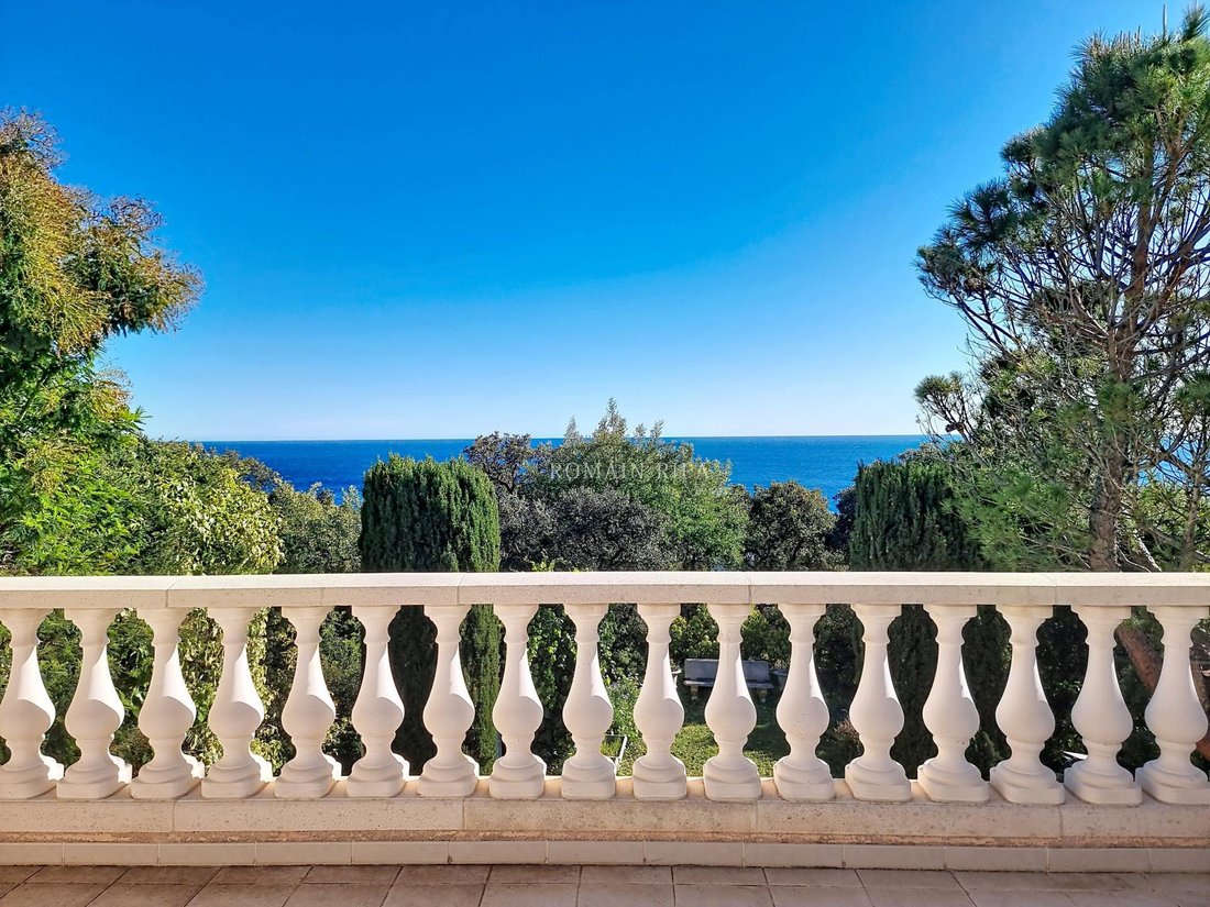 House in Le Dramont-Agay-Anthéor-Le Trayas, Saint-Raphaël, France 2 - 17551188
