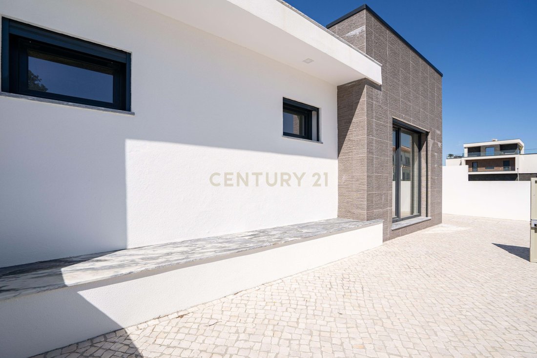 Villa in Sarilhos Grandes, Setubal, Portugal 4 - 17549744