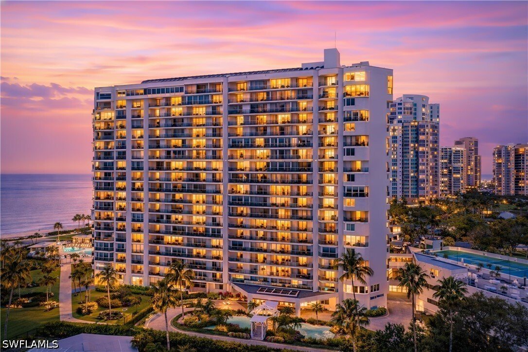 Condo in Naples, Florida, United States 1 - 17552323