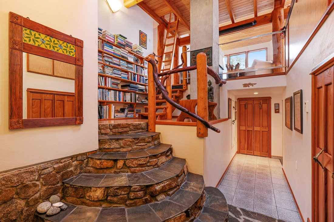 House in Squirrel Cove, British Columbia, Canada 4 - 17550998