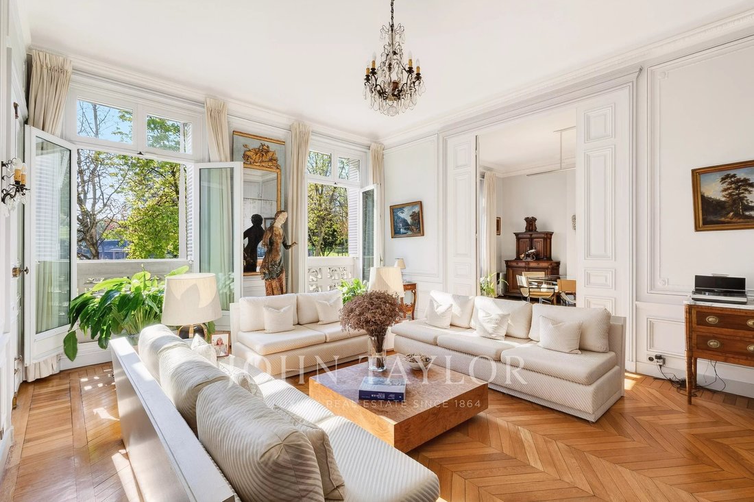 Apartment in Chaillot, Paris 16e Arrondissement, Paris 4 - 17550358