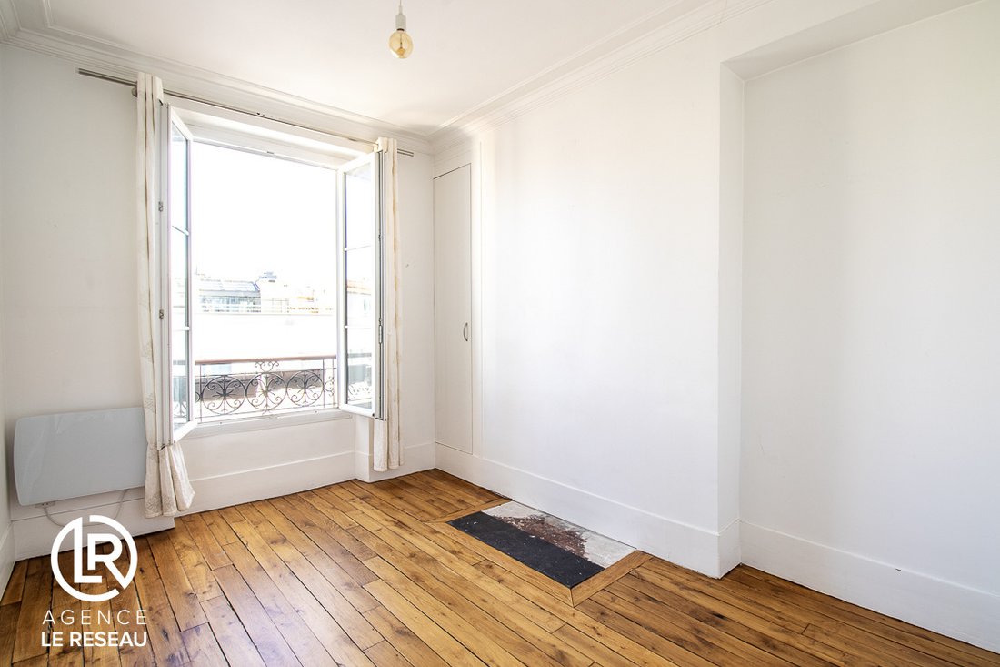 Apartment in La Plaine des Sablons, Neuilly-sur-Seine, France 4 - 17549475