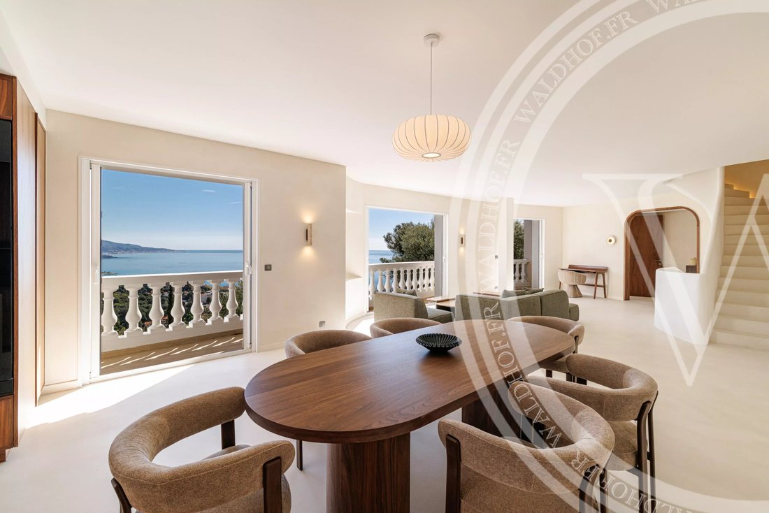 Villa in Village-Cros de Caste-Coupiere-Mont Gros, Roquebrune-Cap-Martin, France 3 - 17550351