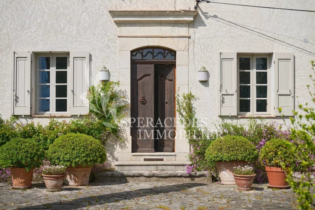 Estate in Nord, Peymeinade, France 5 - 15642362
