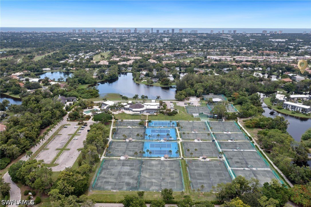 Condo in Naples, Florida, United States 5 - 17552284