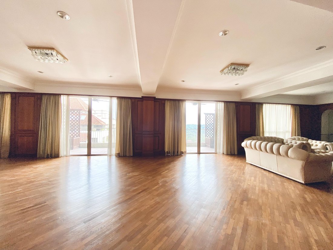 Condo in Kuala Lumpur, Federal Territory of Kuala Lumpur, Malaysia 2 - 17550966