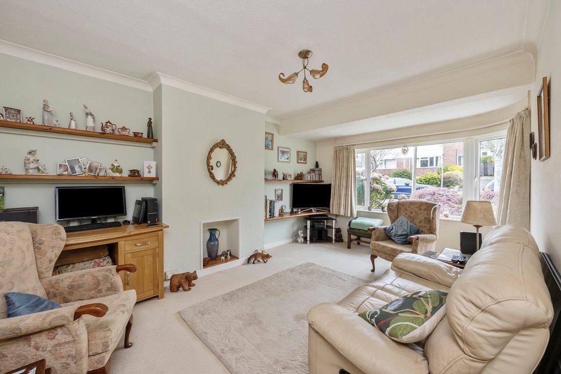 Bungalow in Patcham, England 3 - 17549740