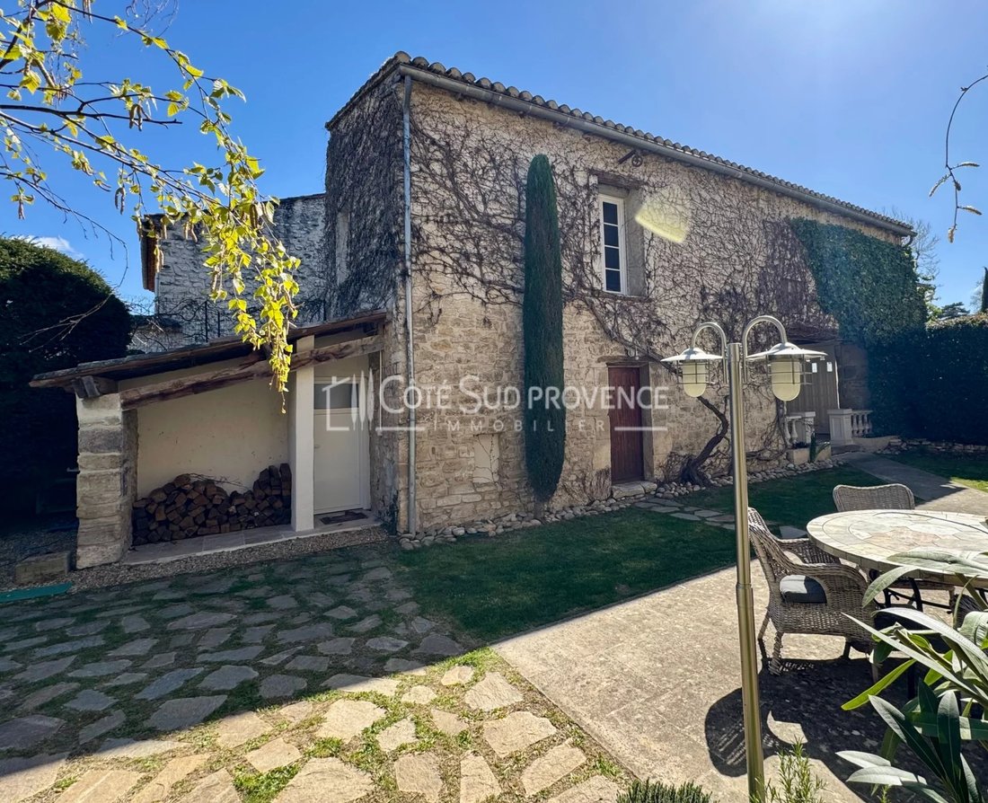 Country House in Saint-Didier, Provence-Alpes-Côte d'Azur, France 3 - 17549845