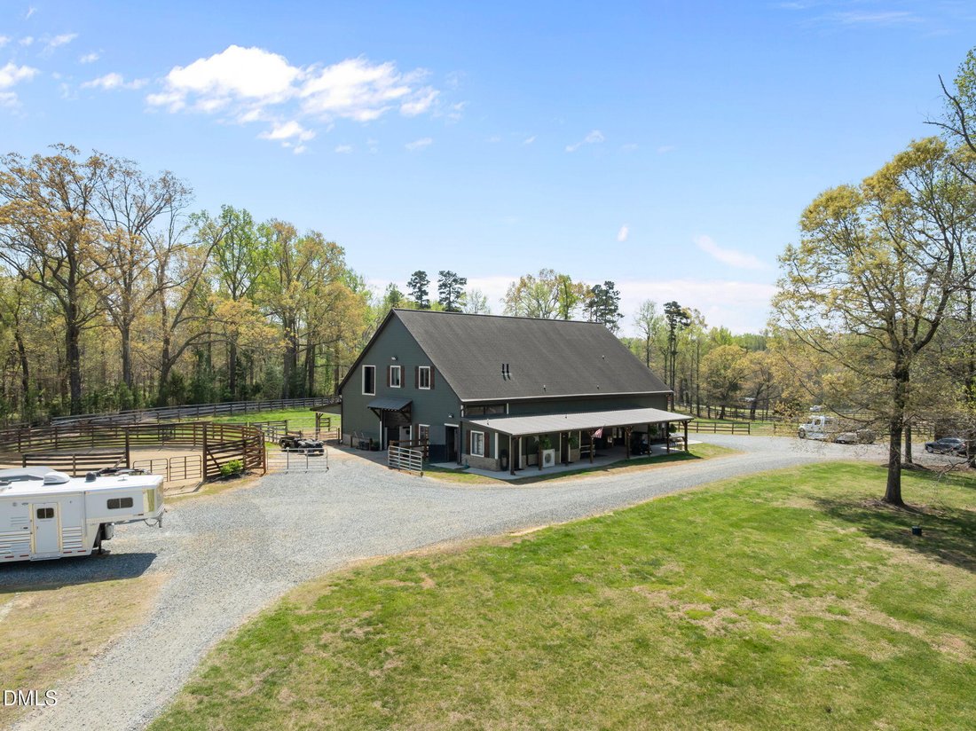 Farm Ranch in Greensboro, North Carolina, United States 1 - 17552367