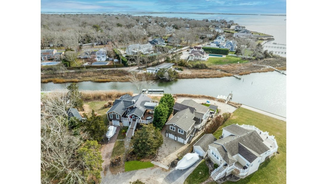 House in Hampton Bays, New York, United States 4 - 16876485