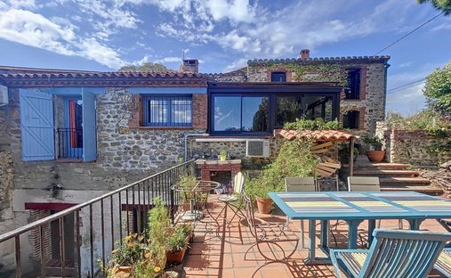House in Saint-Jean-Pla-de-Corts, Occitania, France 1