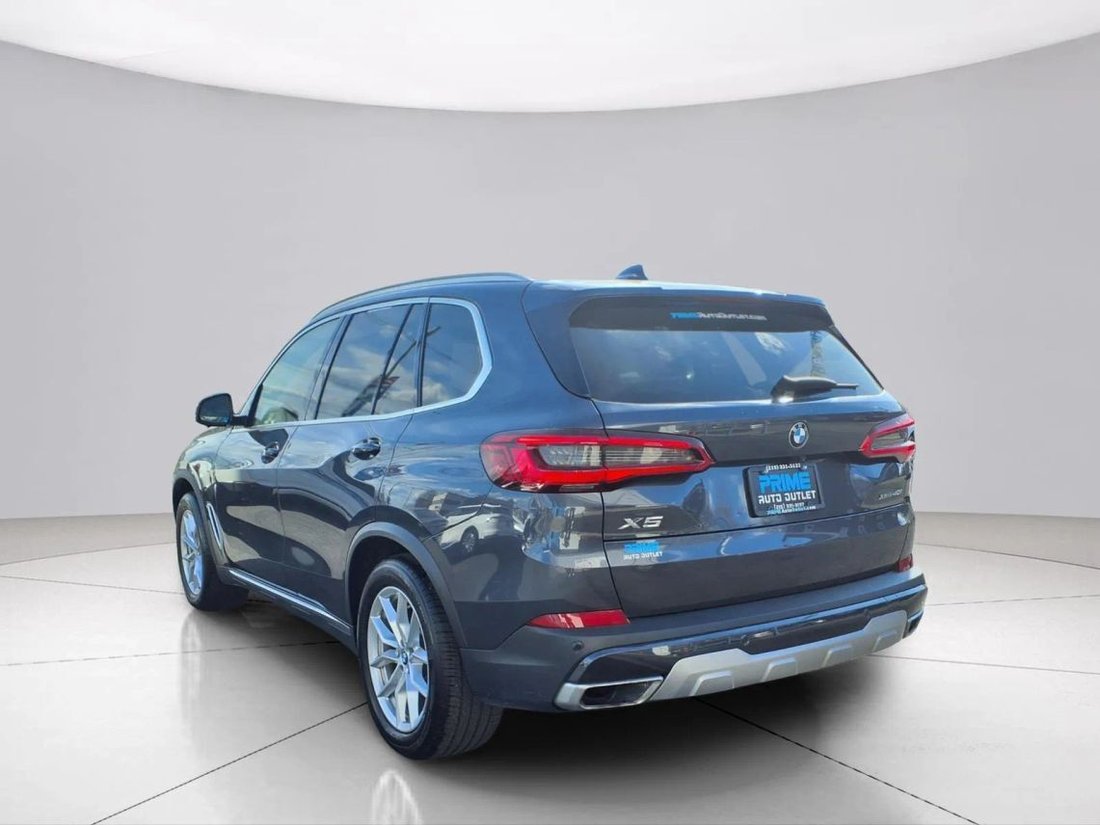 Suv in Philadelphia, PA, United States 5 - 17057887