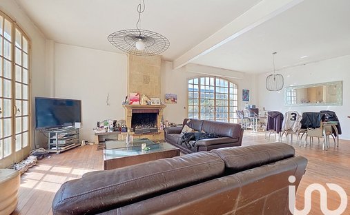 House in Avrainville, Ile-de-France, France 1