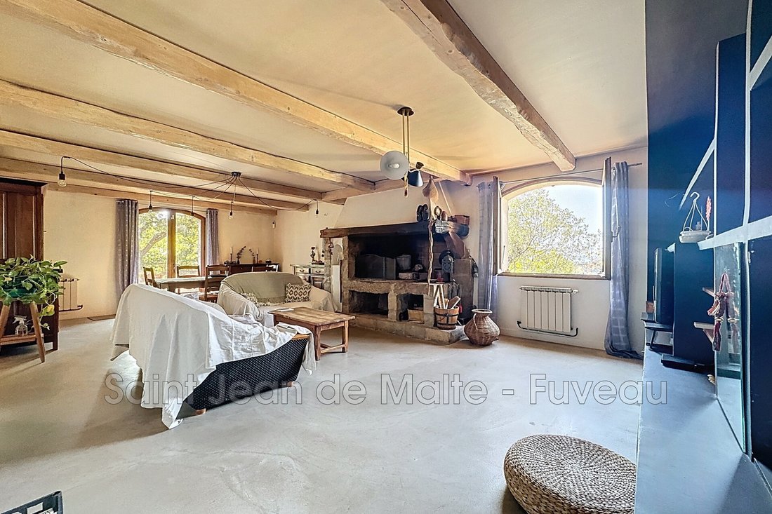 Villa in Puyloubier, Provence-Alpes-Côte d'Azur, France 5 - 17548837