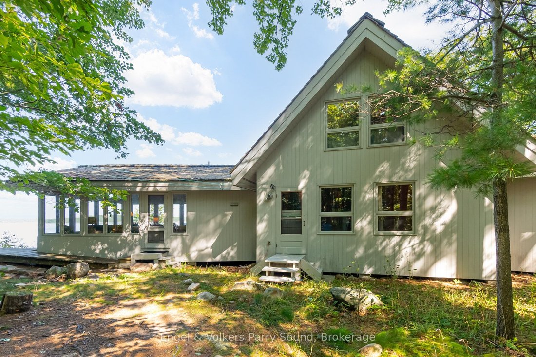House in Carling, Ontario, Canada 4 - 17552925
