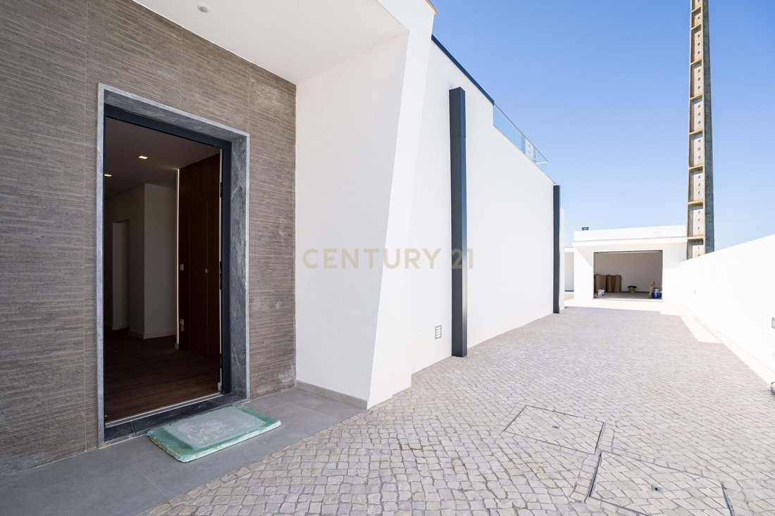 Villa in Sarilhos Grandes, Setubal, Portugal 2 - 17549744