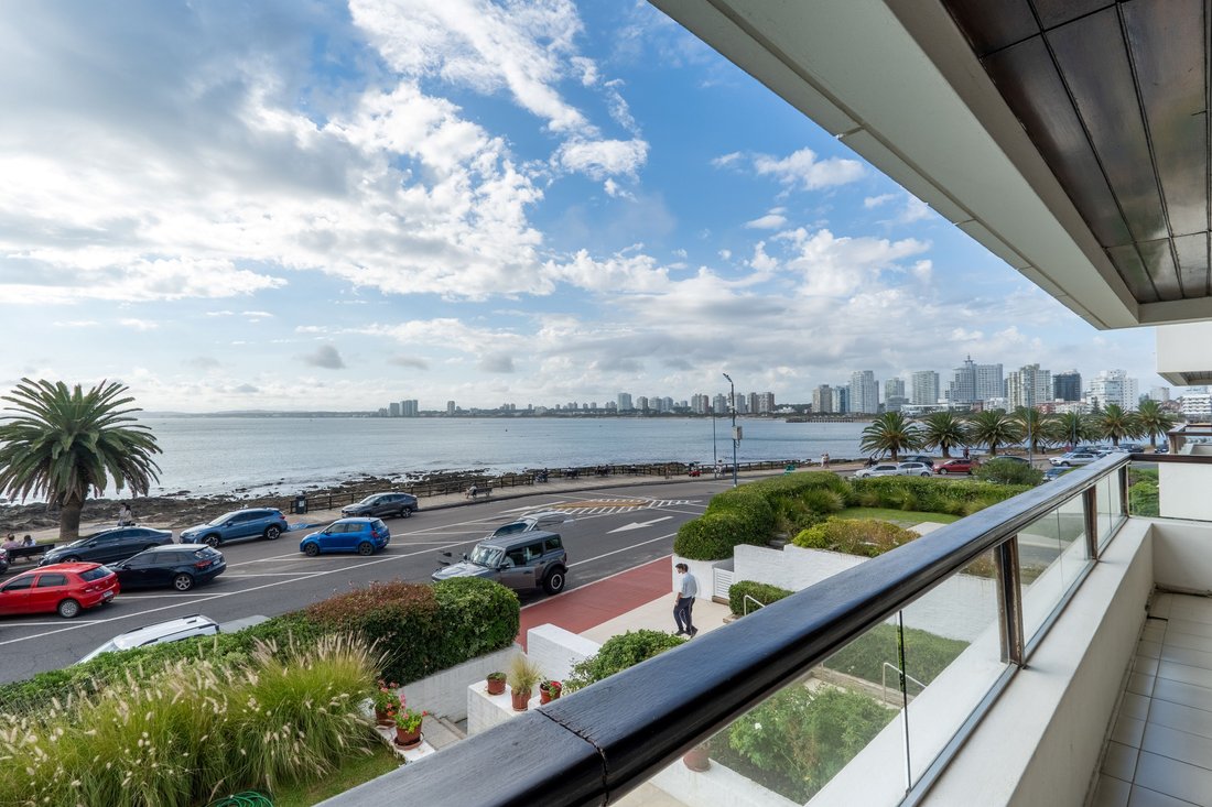 Apartment in Punta del Este, Maldonado Department, Uruguay 3 - 17553223