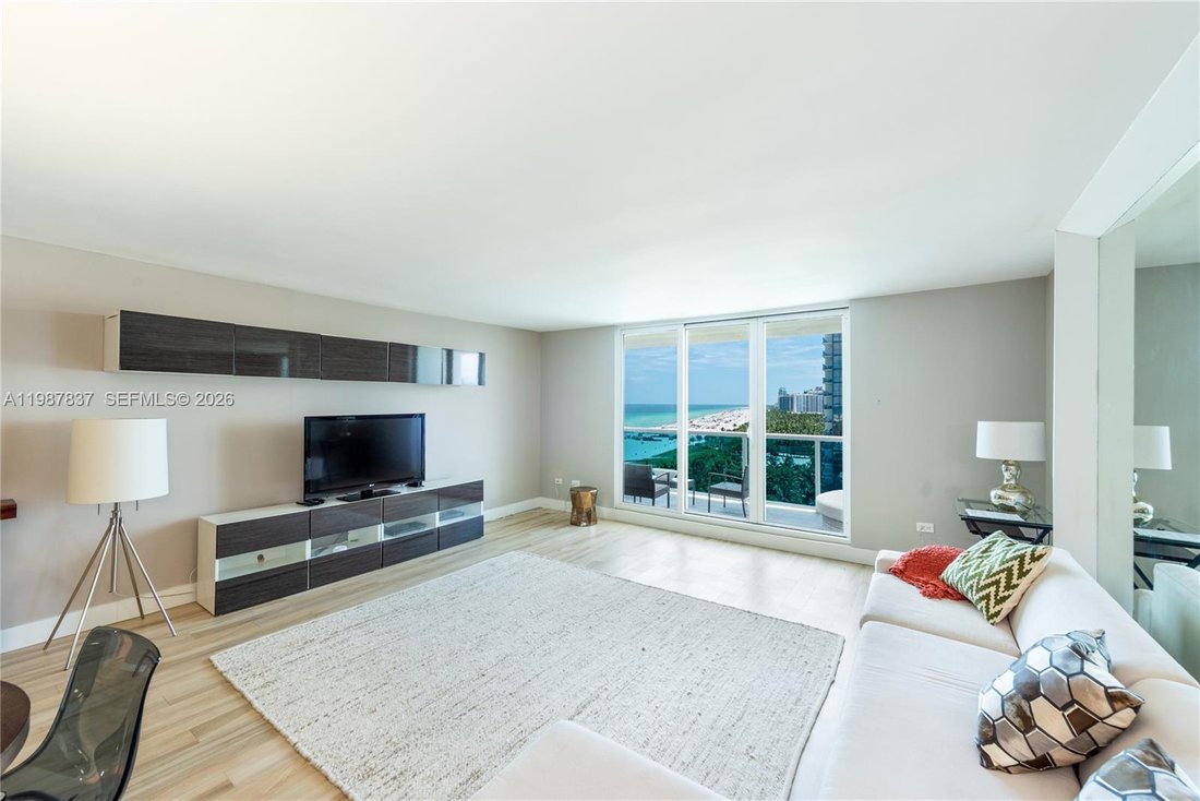Condo in Miami Beach, Florida, United States 4 - 17552529