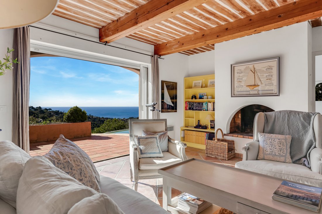 House in La Croix-Valmer, Provence-Alpes-Côte d'Azur, France 3 - 17549995