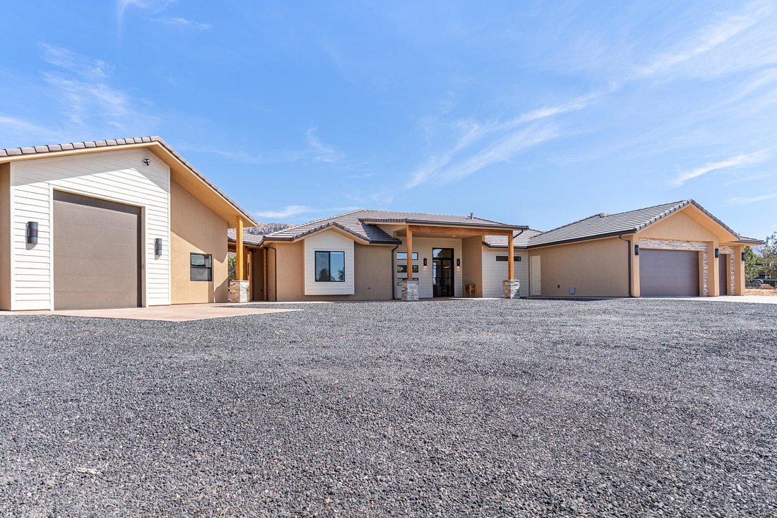 House in Hurricane, Utah, United States 4 - 17551946