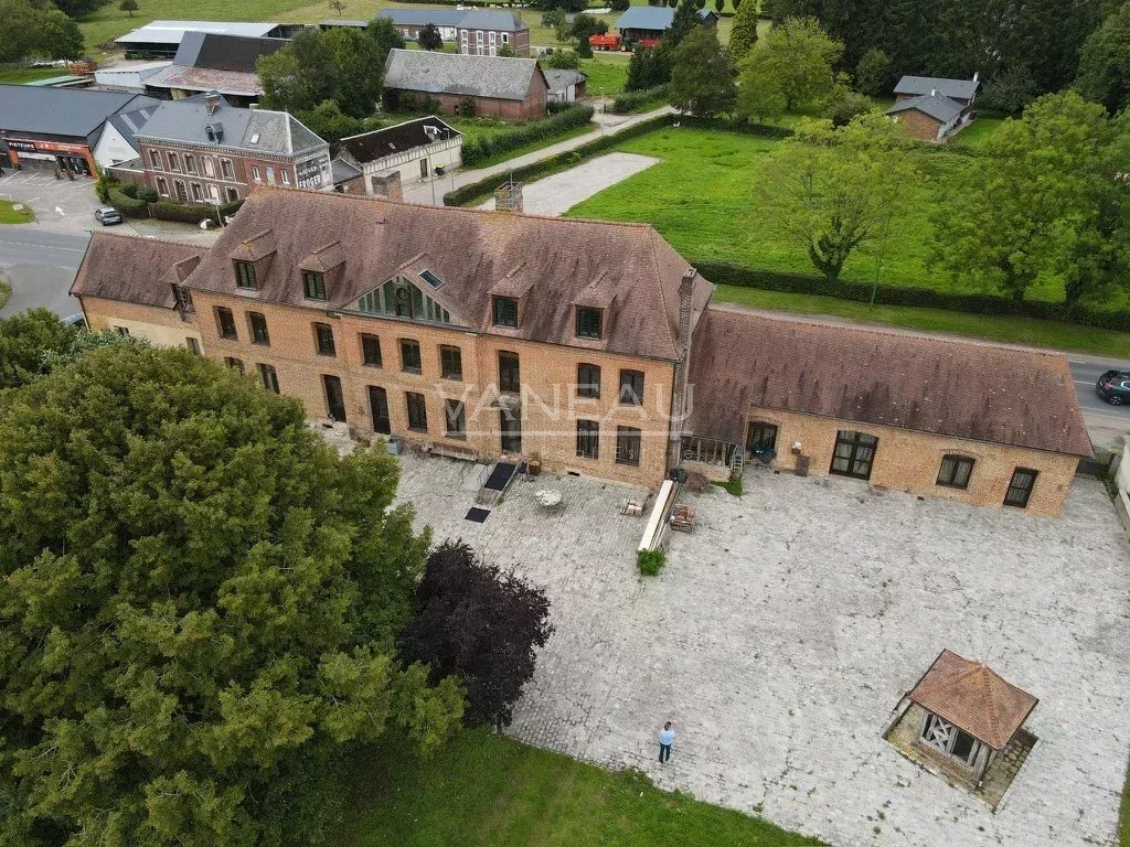 Estate in Châtellerault, Nouvelle-Aquitaine, France 2 - 17550312