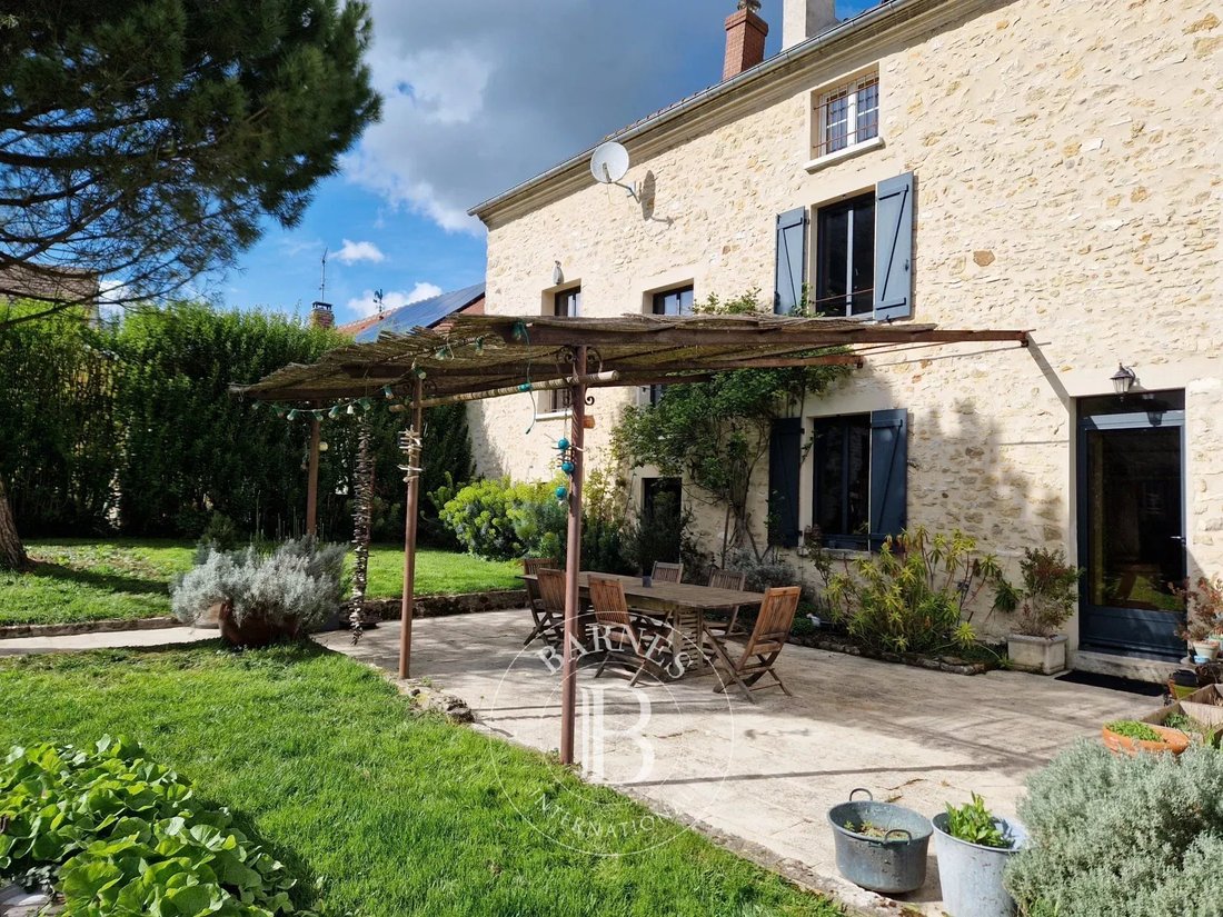 House in Oinville-sur-Montcient, Ile-de-France, France 2 - 17550338