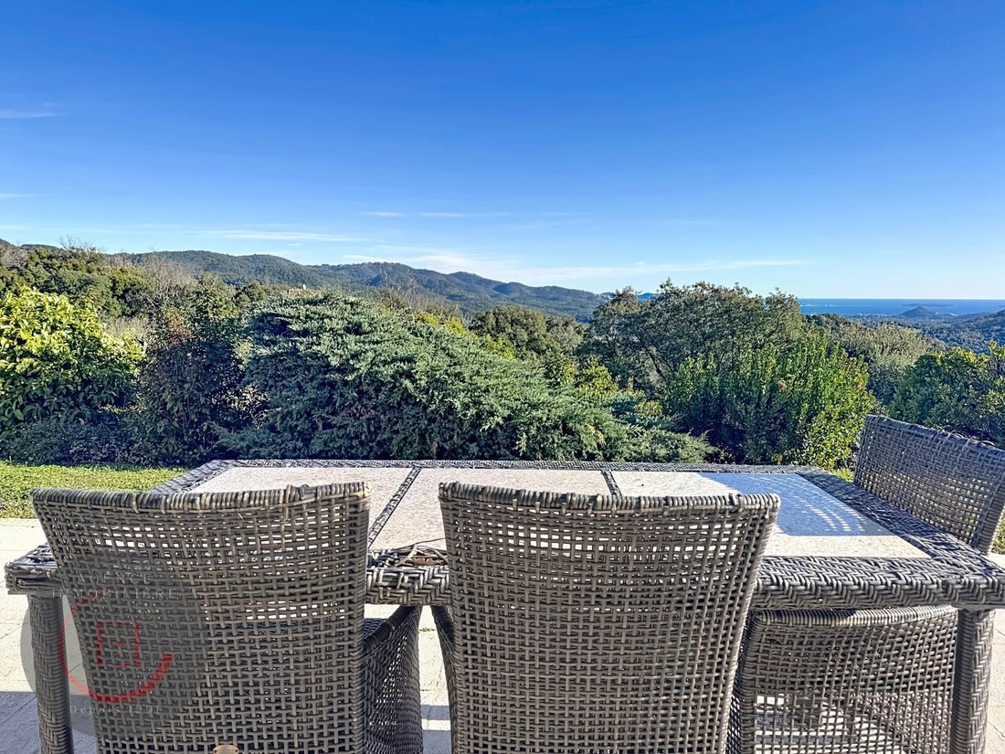Villa in Les Adrets-de-l'Estérel, Provence-Alpes-Côte d'Azur, France 5 - 16945160
