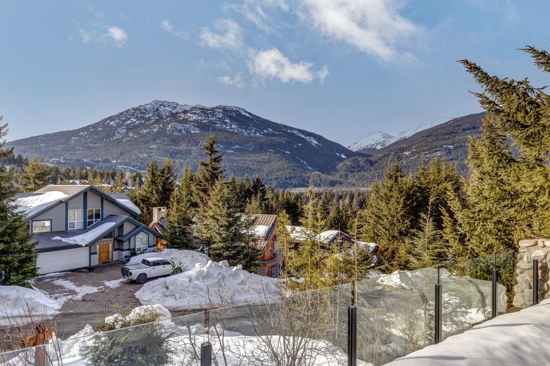 House in Whistler, British Columbia, Canada 4 - 17552872