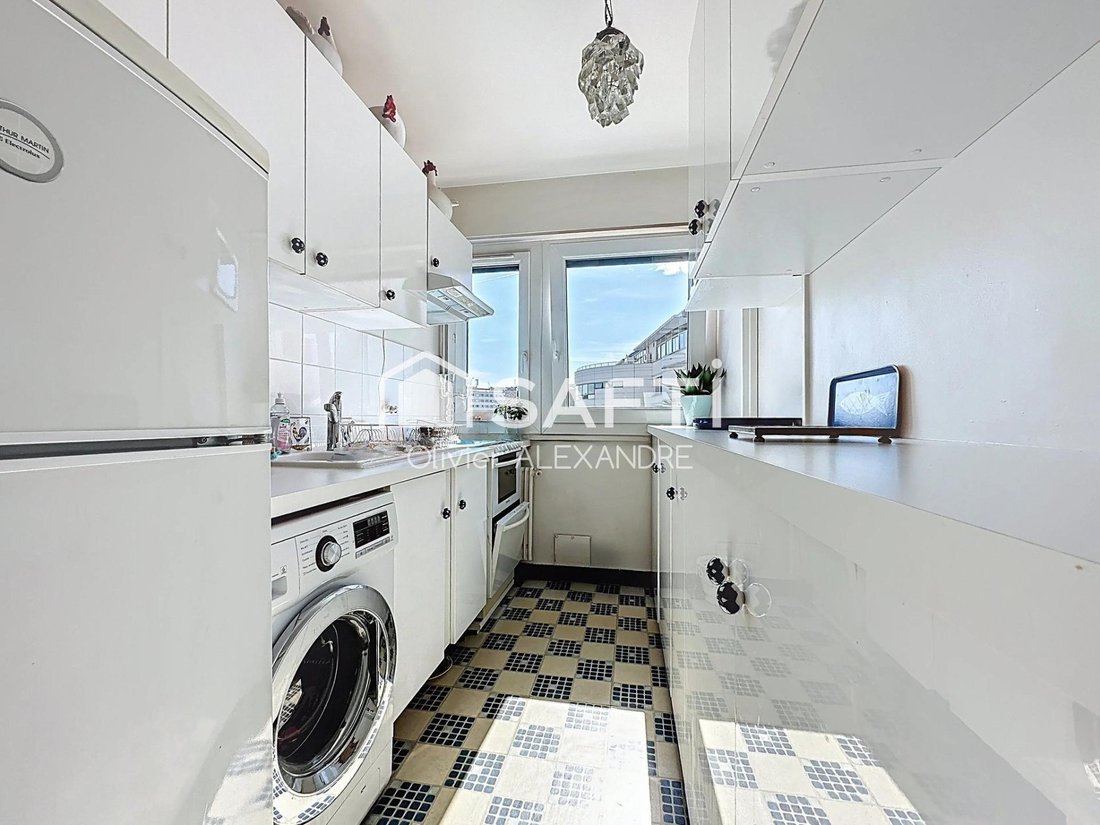 Apartment in Bois de Boulogne, Paris 16e Arrondissement, Paris 4 - 17551200