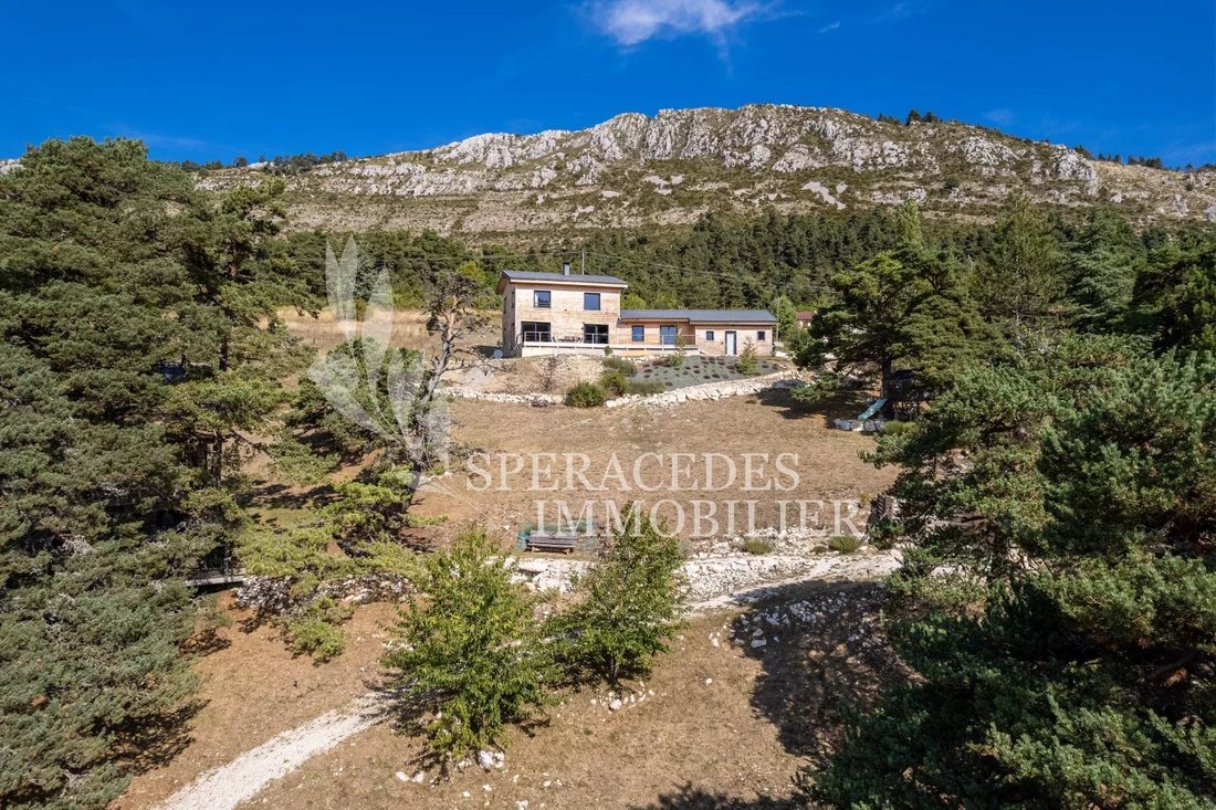 Chalet in Caille, Provence-Alpes-Côte d'Azur, France 3 - 14720619