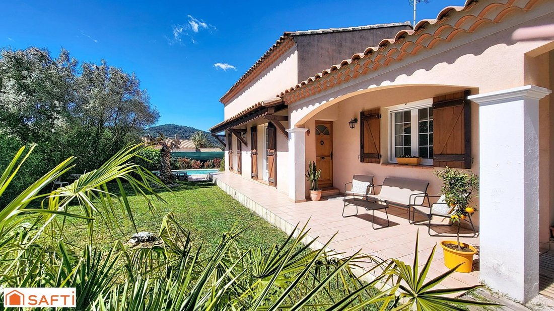 House in Les Freres-Les Cancades-Les Ginestes, Le Beausset, France 3 - 17551210